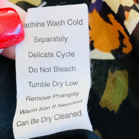 CAbi #146 Cascading Ruffle Tie Front Blouse Small - Picture 8 of 9